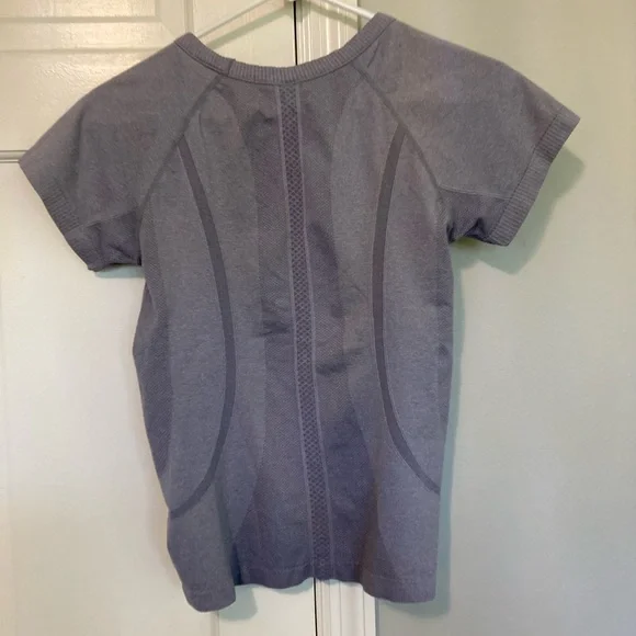 Women's Purple Top - Picture 3 of 4